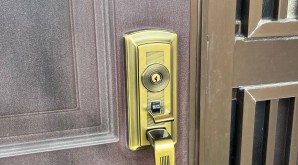 愛知県名古屋市　某様　サムラッチハンドル錠取替工事