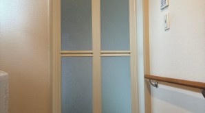 愛知県あま市　某様　浴室２枚折れドアカバー工法工事