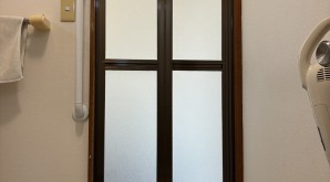 愛知県名古屋市　某様　浴室２枚折れドアカバー工法工事