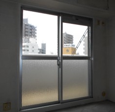 愛知県名古屋市　Ｗ様　某マンション　ガラス割替工事