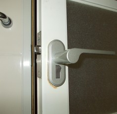 愛知県あま市　Ｊ様　浴室ドアレバーハンドル取替工事