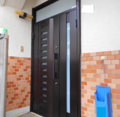 愛知県清須市　Ｙ様　某様邸　玄関ドア　ノバリス取付工事