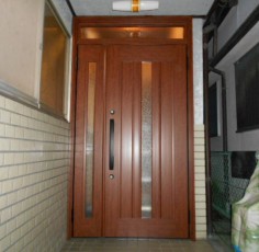 愛知県あま市　Ｙ様　Ｋ様邸　リシェント玄関ドア３取付工事