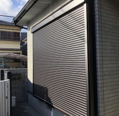 愛知県あま市　某様　後付け電動シャッター取付工事