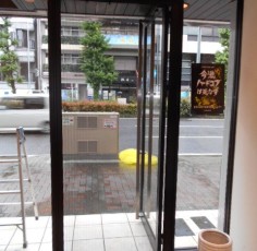 愛知県名古屋市　Ｔ様　アコーディオン網戸取付工事
