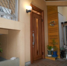 愛知県名古屋市　Ｆ様　Ｈ様邸　リシェント玄関ドア３取付工事