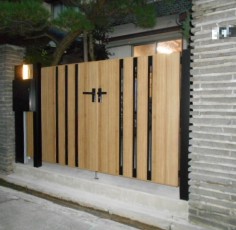 愛知県名古屋市　М様　門扉取付工事