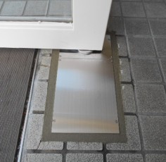 愛知県あま市　某様　フロアヒンジ取替工事