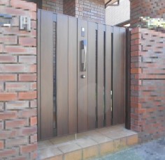 愛知県名古屋市　Ｄ様　開き門扉取替工事