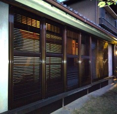 愛知県名古屋市　某様　エコ雨戸取替工事