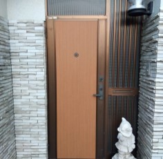 愛知県あま市　某様　ダイノックシート貼り工事