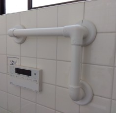 愛知県あま市　某様　浴室手すり取付工事