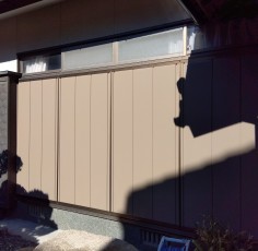 愛知県名古屋市　某様　雨戸取替工事