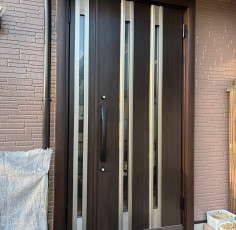 愛知県あま市　某様　リシェント玄関ドア３取付工事