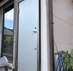 愛知県北名古屋市　某様　アルミドアカバー工法工事
