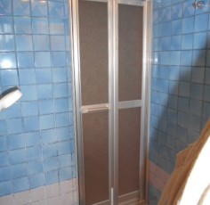 愛知県名古屋市　Ｎ様邸　浴室２枚折れドアカバー工法工事